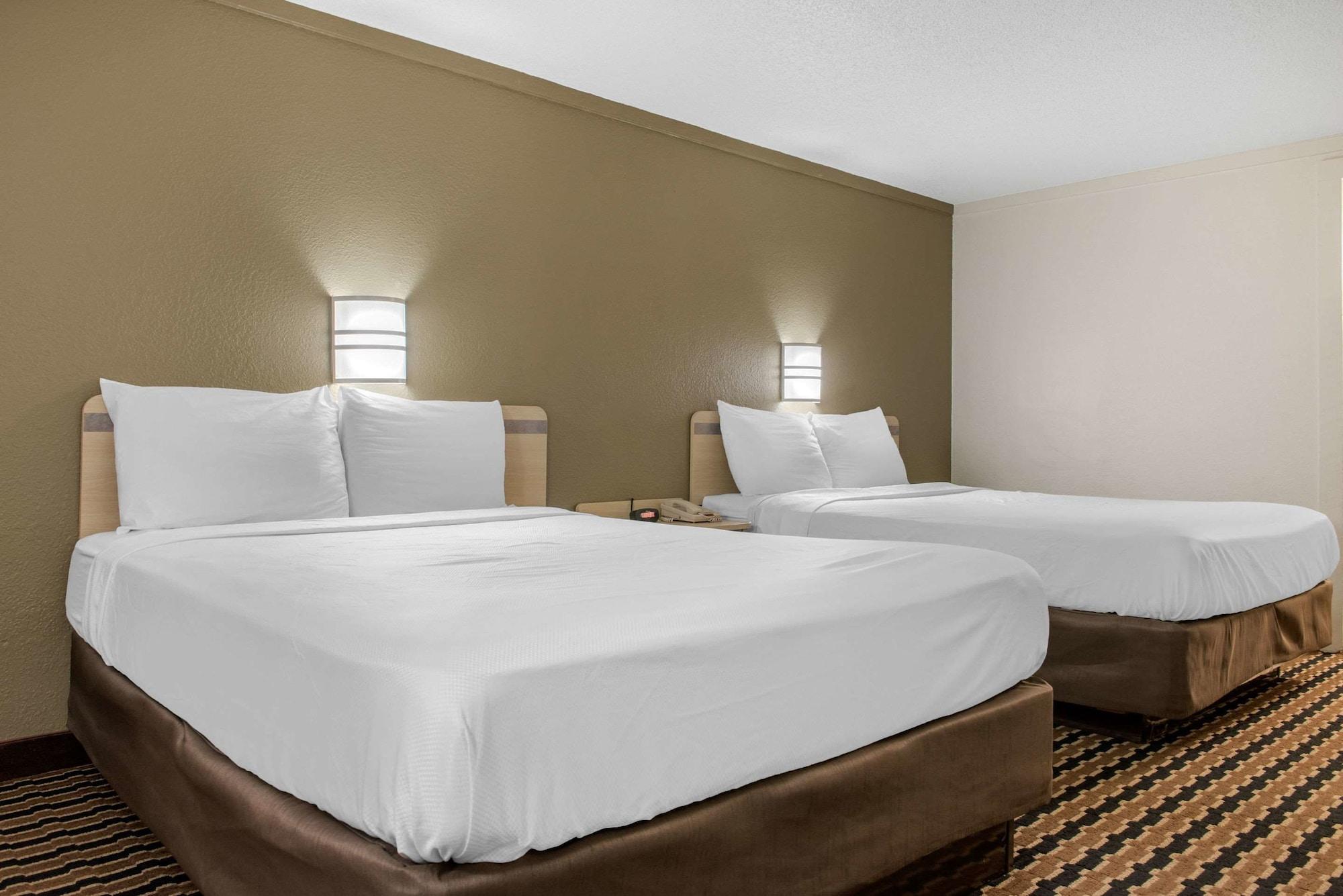 Rodeway Inn Sharonville Exteriör bild